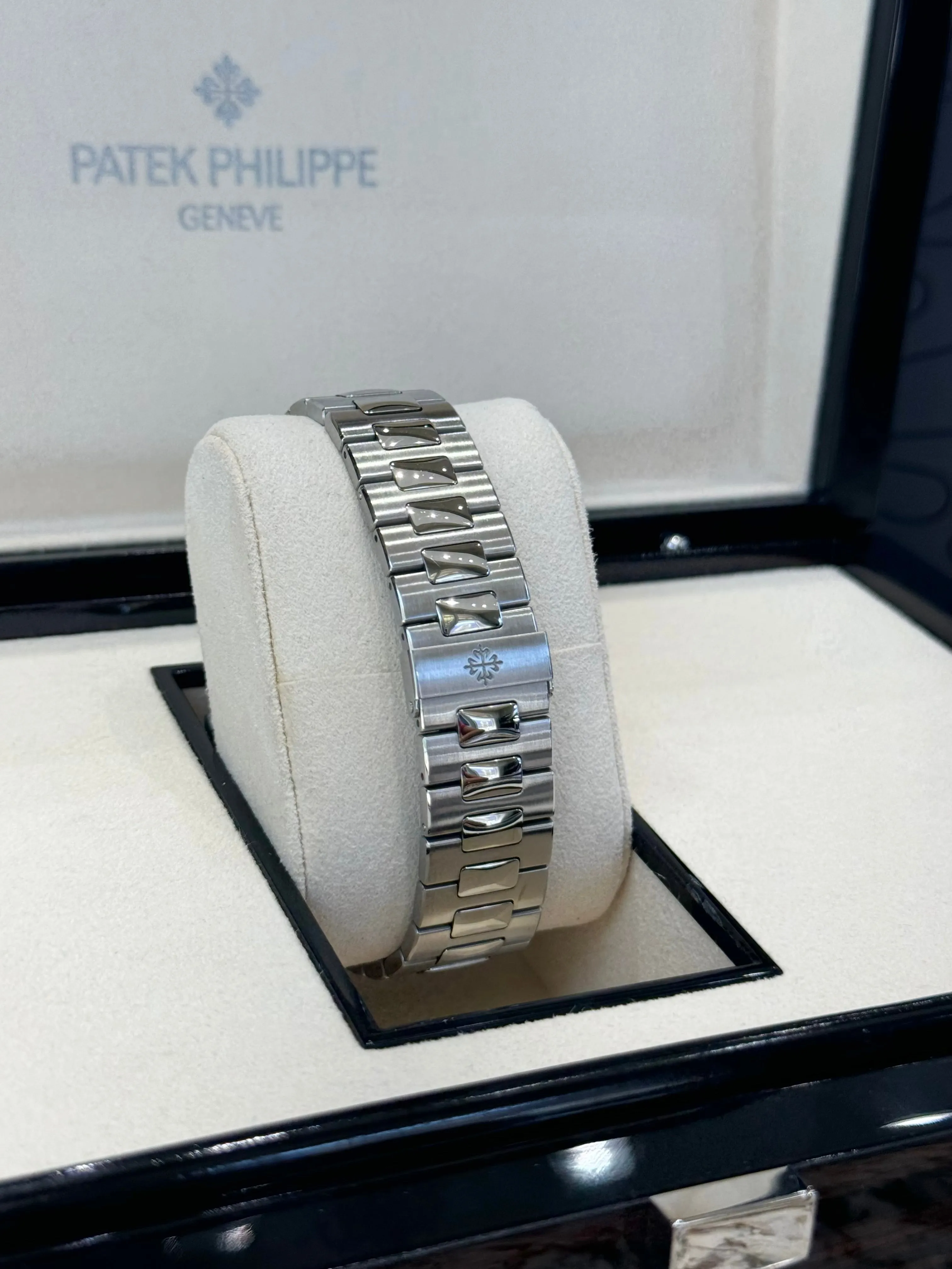 2018 Patek Philippe Nautilus 5711/1A-011