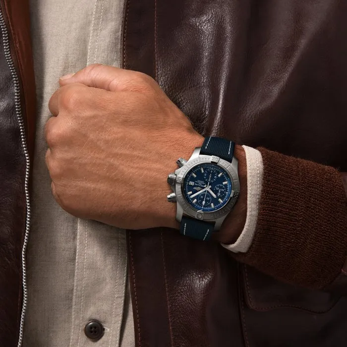 BRT Watch Avenger Chronograph 43 Leather Tang Type